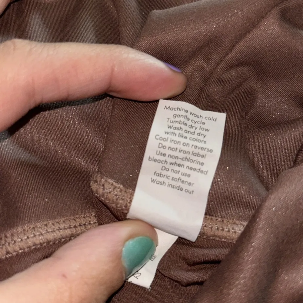 Women’s Athleta brown shine leggings - Image 4