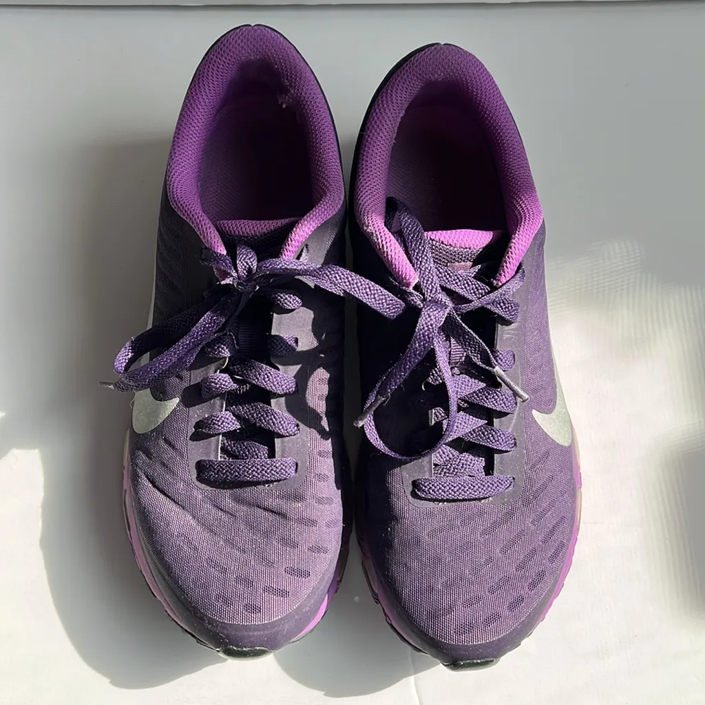 Nike•Women’s Running•Purple Air Max•size 8 - Image 2