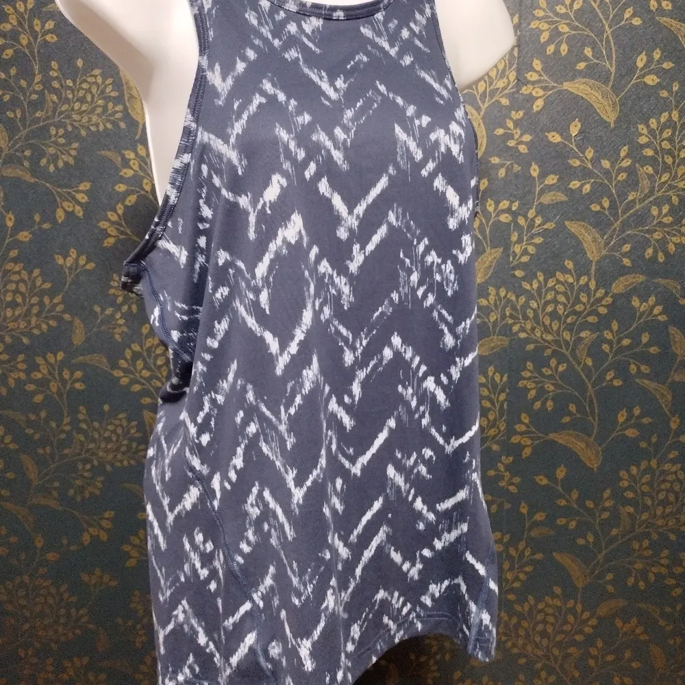 The North Face Racer back Tank - Image 5