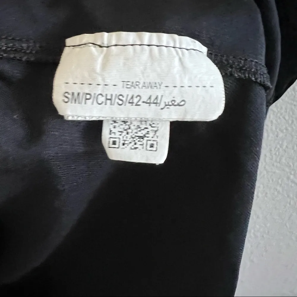 Under Armour Women’s UA Tech Quarter Zip Sweatshirt Top Black Heatgear Loose S - Image 6