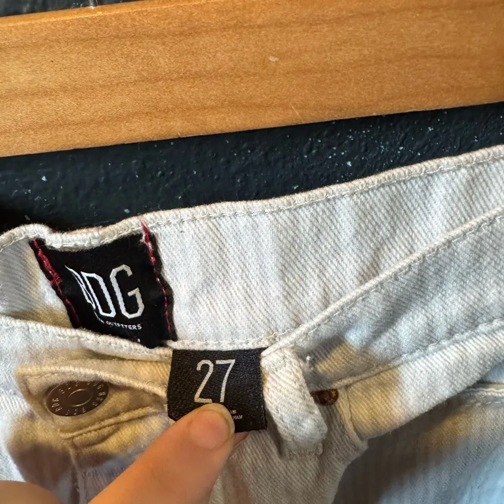 BDG White Light Gray Striped Slim Straight Jeans Size 27 - Image 4