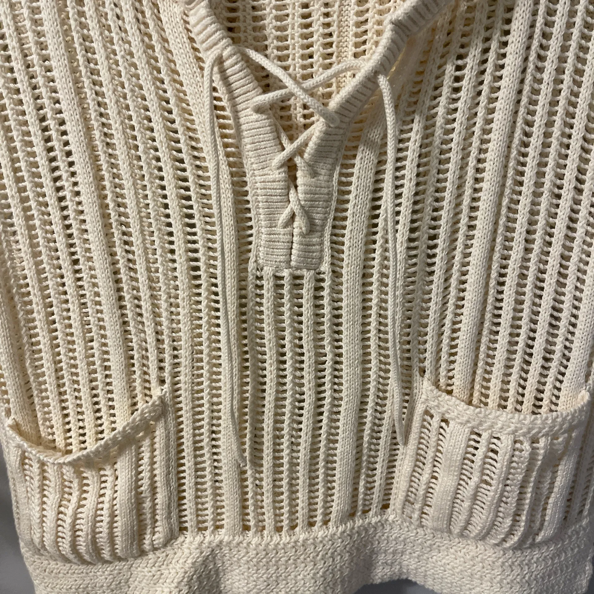 Evereve cream knit sweater sleeveless  - Image 3