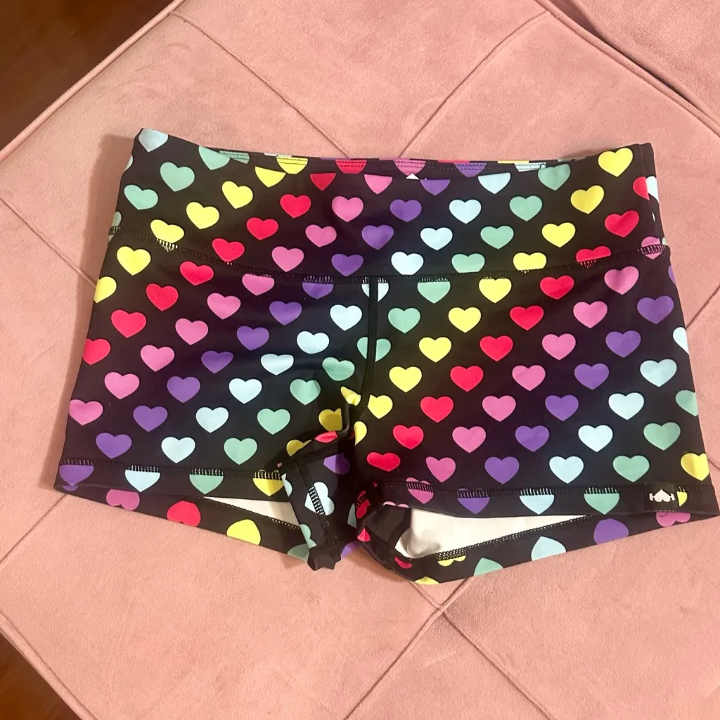 WODBOTTOM Heart Shorts size medium Black - Image 3