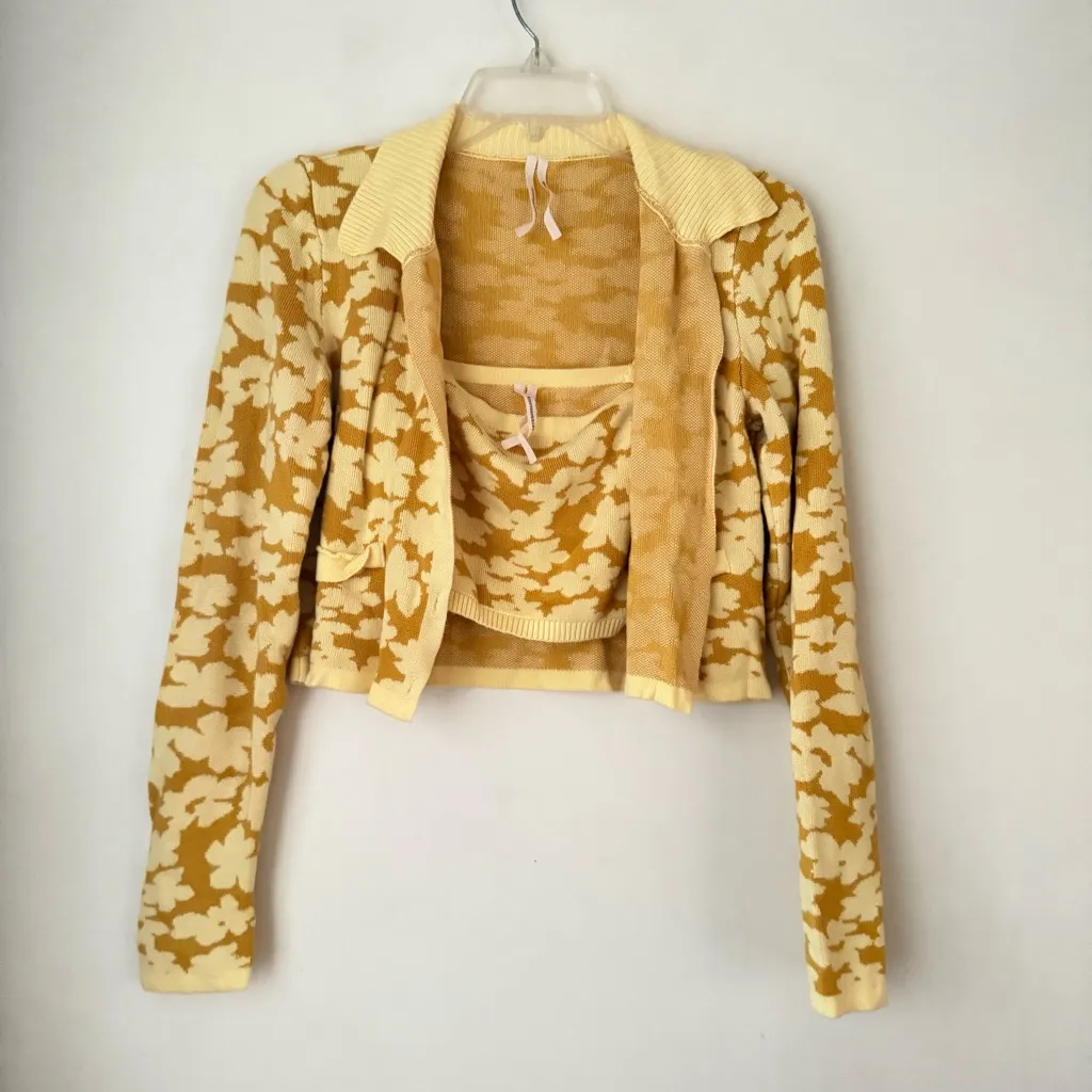 By Anthropologie Yellow Floral Jacquard Knit Sweater Tank & Cardigan Set S - Image 5