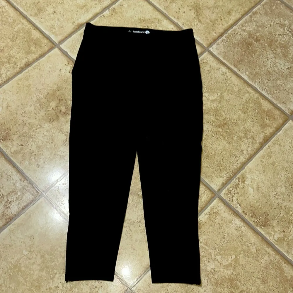 Betabrand Black Pinstripe Pants Zip Pockets And Legs Sz L - Image 2