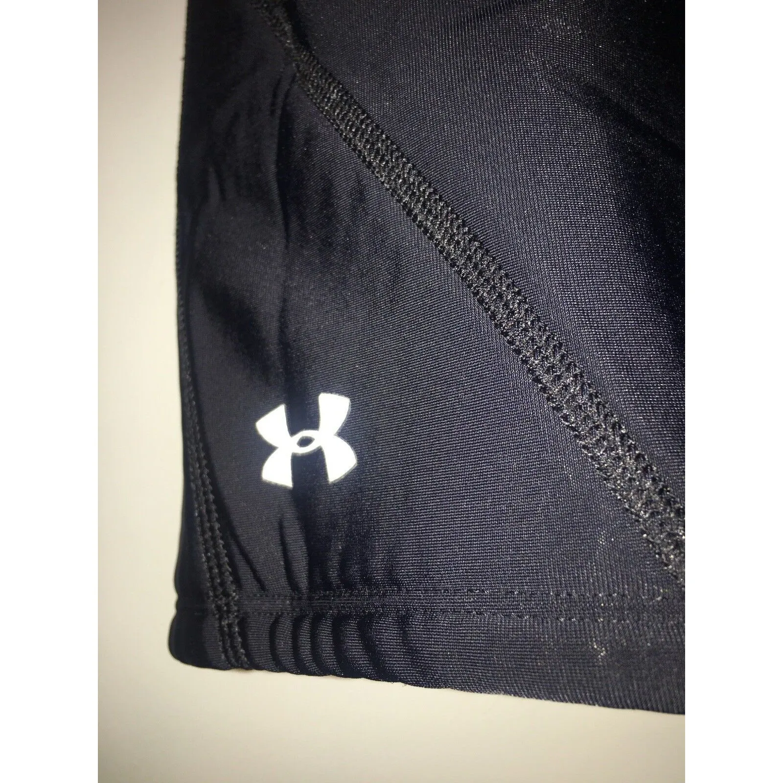 Under Armour Women's Fast Pitch Slider Shorts Softball MPZ1 Size Large Black - Image 2