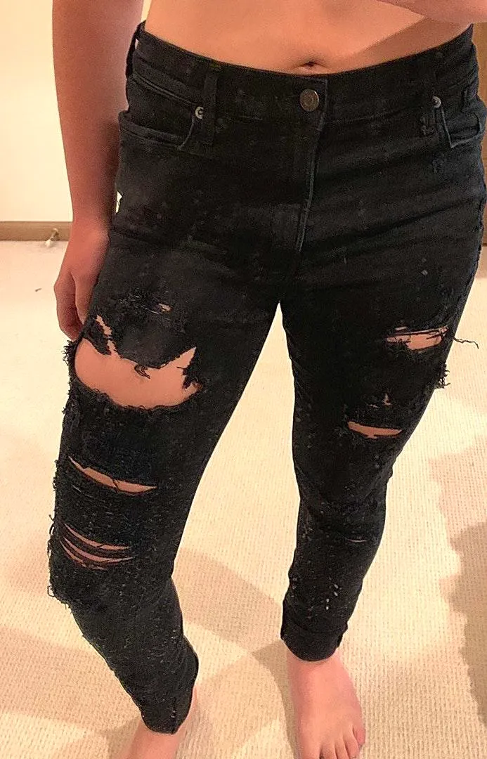AGOLDE Black Ripped Jeans - Image 2