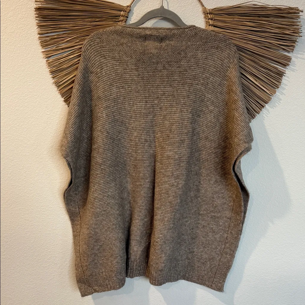 Universal Thread Heathered Brown Poncho - Image 9