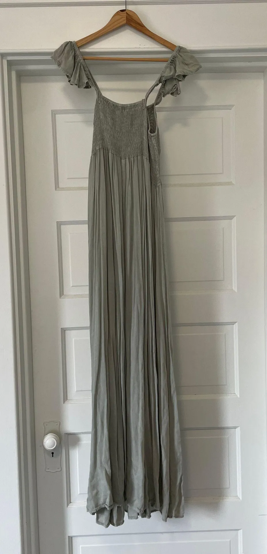 Green Cottage Maxi Dress - Image 4