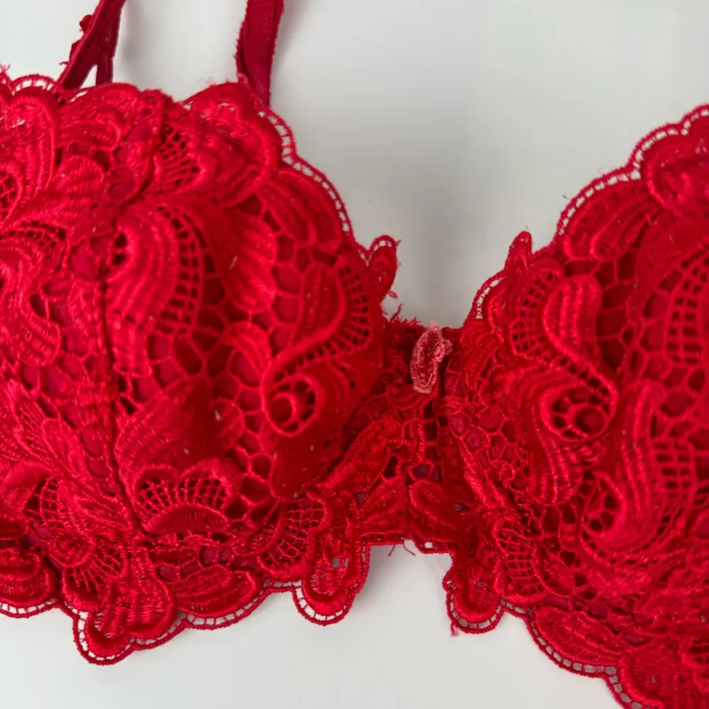 Vtg Victoria’s Secret Red Lace Balconette Bra Sz 36B - Image 7