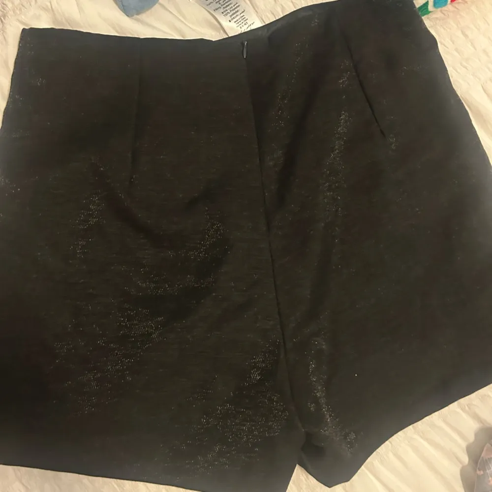 DO+BE black skort fits like M - Image 4