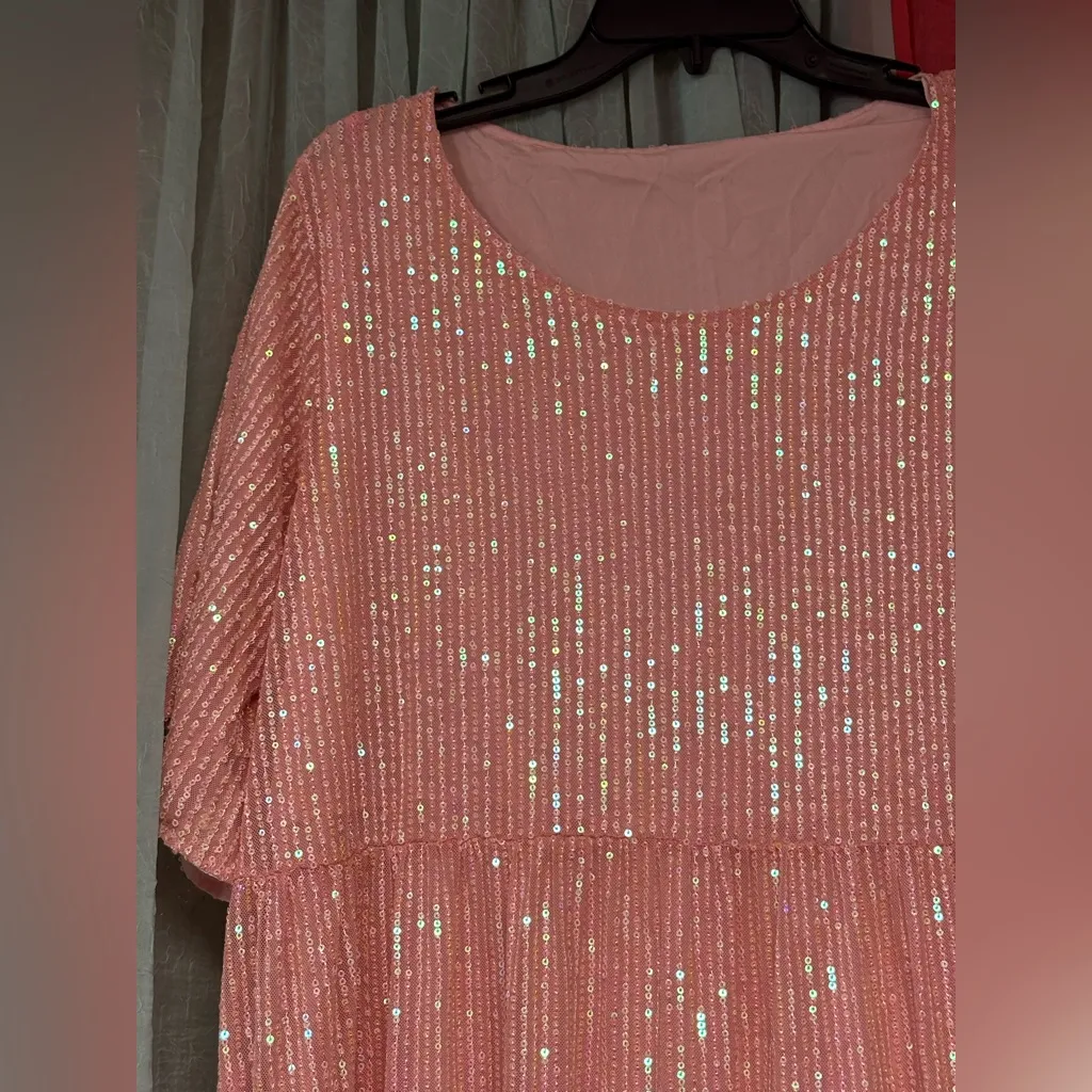 Source Unknown Sparkling Pink Midi Dress Size XL - Image 2