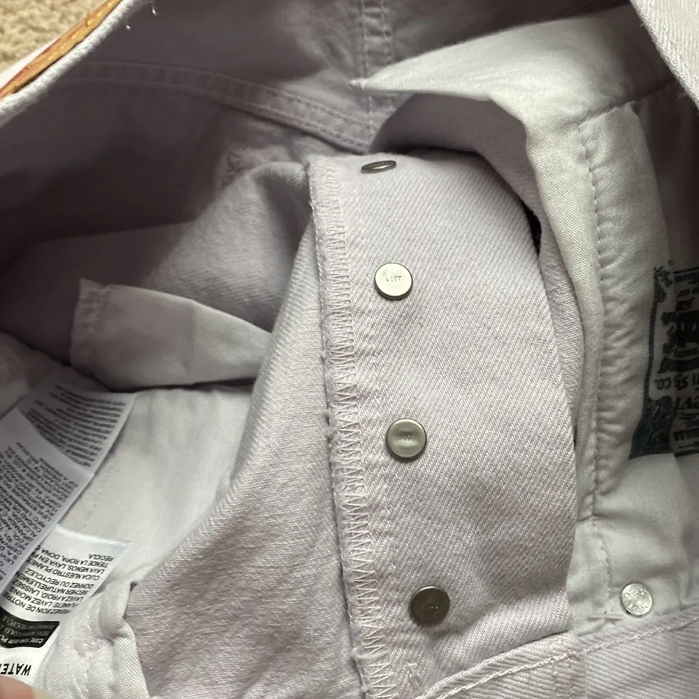 Levi’s 501 Shorts High Rise Cutoffs‎ Denim 100% Cotton Washed Lilac Size 32 - Image 12