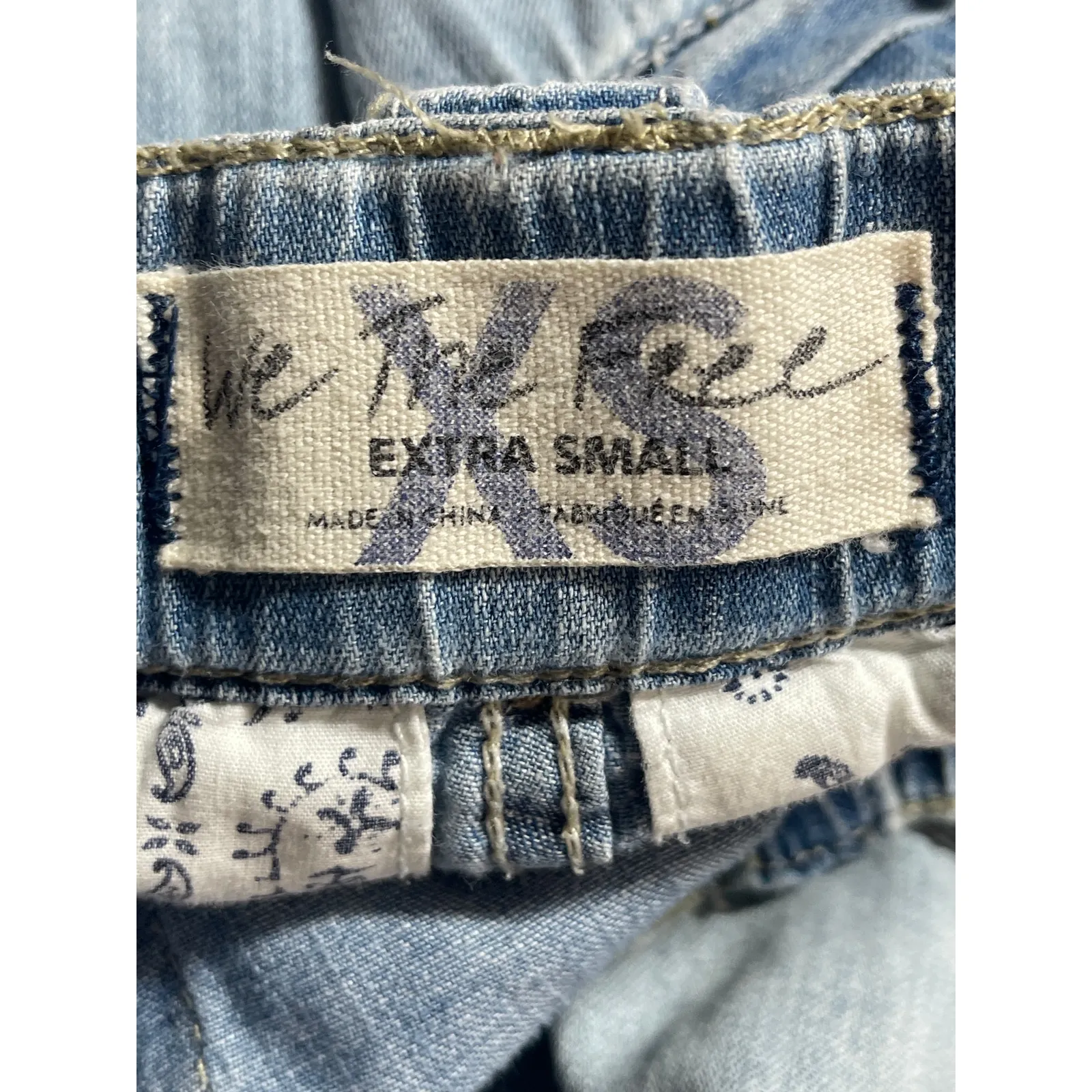 Free People Women's Distressed High Rise Wide Leg Cargo Denim Jeans Pants Sz XS - Image 3