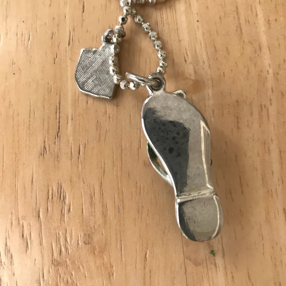 Handmade Flip Flop Santa Necklace Christmas Presents Set - Image 11