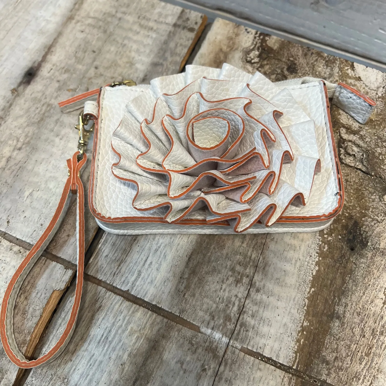 Jessab White Faux Leather Wristlet Clutch Purse Ruffle Flower Polka Dot Lining - Image 2