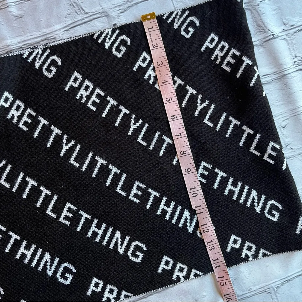 Pretty Little Thing Scarf Wrap Large Oversized  Black & White Spellout Graphic - Image 7