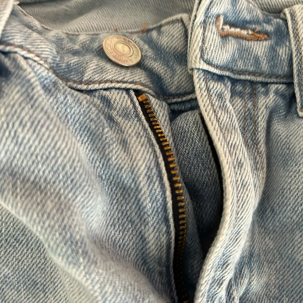 American Eagle Strigid Mom Jean Women's - Image 7