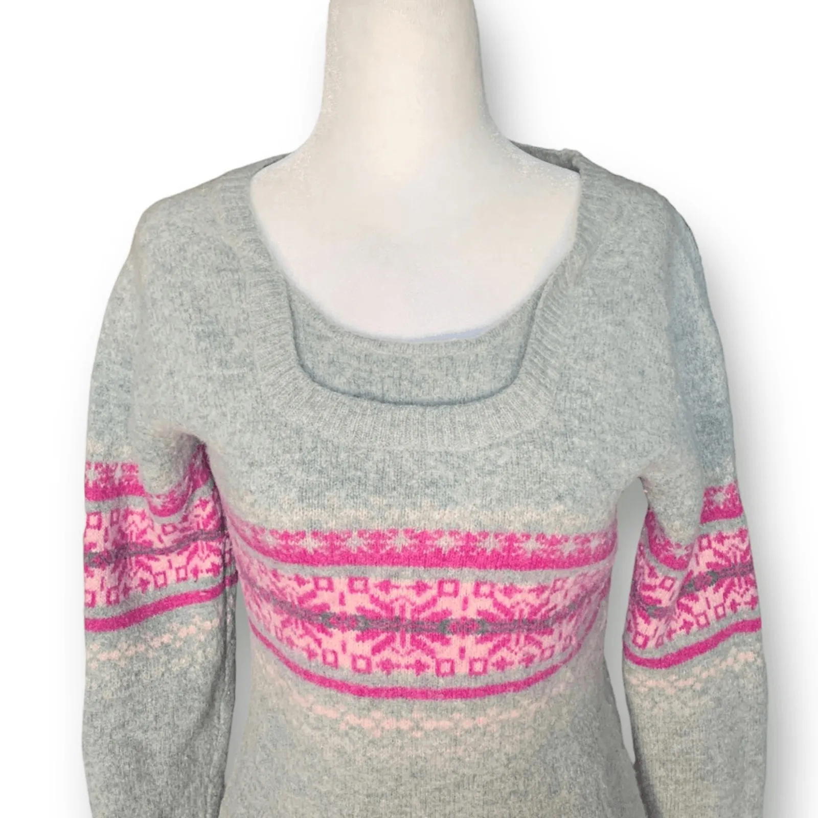 Outventure Sweater Gray Pink Fair Isle Snowflake Knit Crewneck Wool Blend Size 2 - Image 5