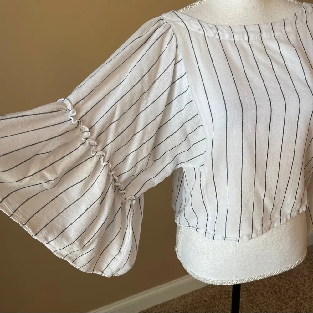GRADE & GATHER | Striped Bell Sleeve Cropped Top Sz S - Image 4