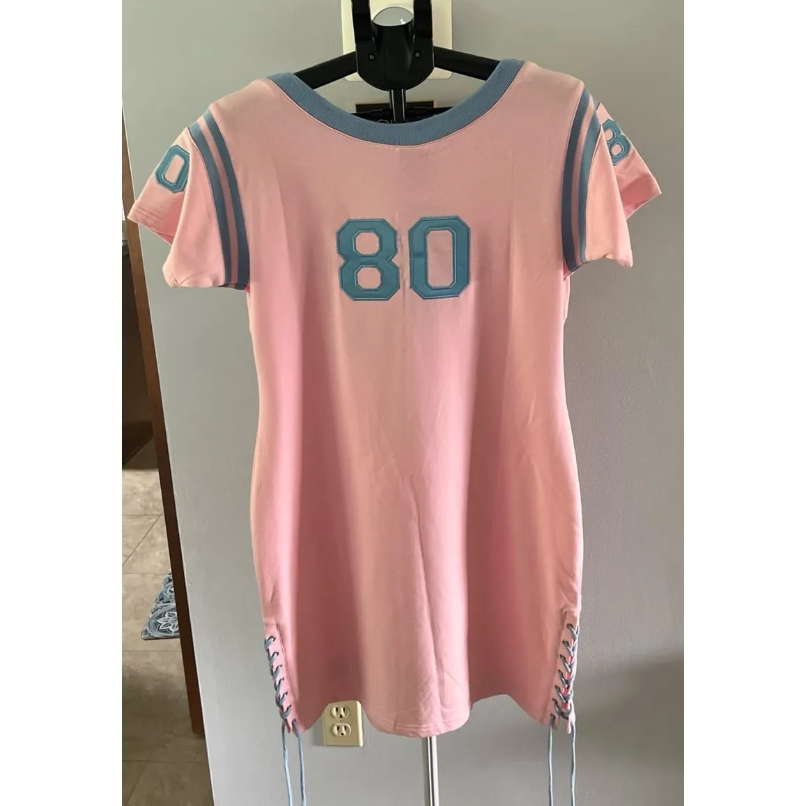 NWT Victorious Women's Y2K Jersey style Pink "Los‎ Angeles" dress size XL - Image 5