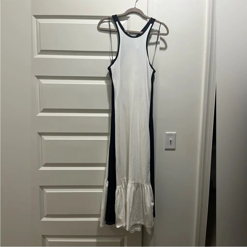 NWT Daily Practice Colorblock Racer
Midi Dress size medium Black - Image 5