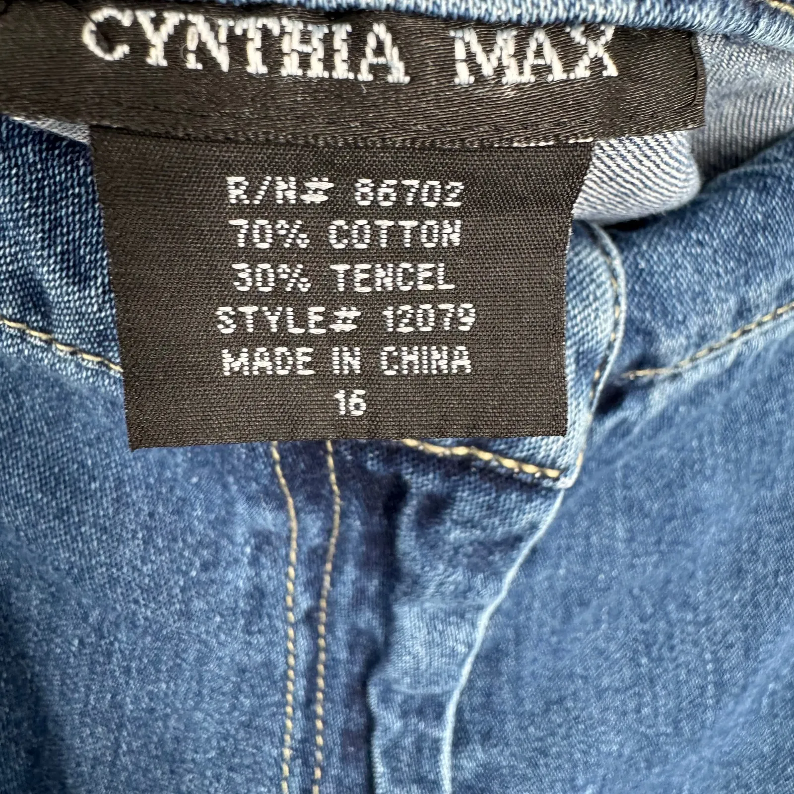 Cynthia Max denim skirt 16 flare A line mermaid zip front midi medium wash blue - Image 5