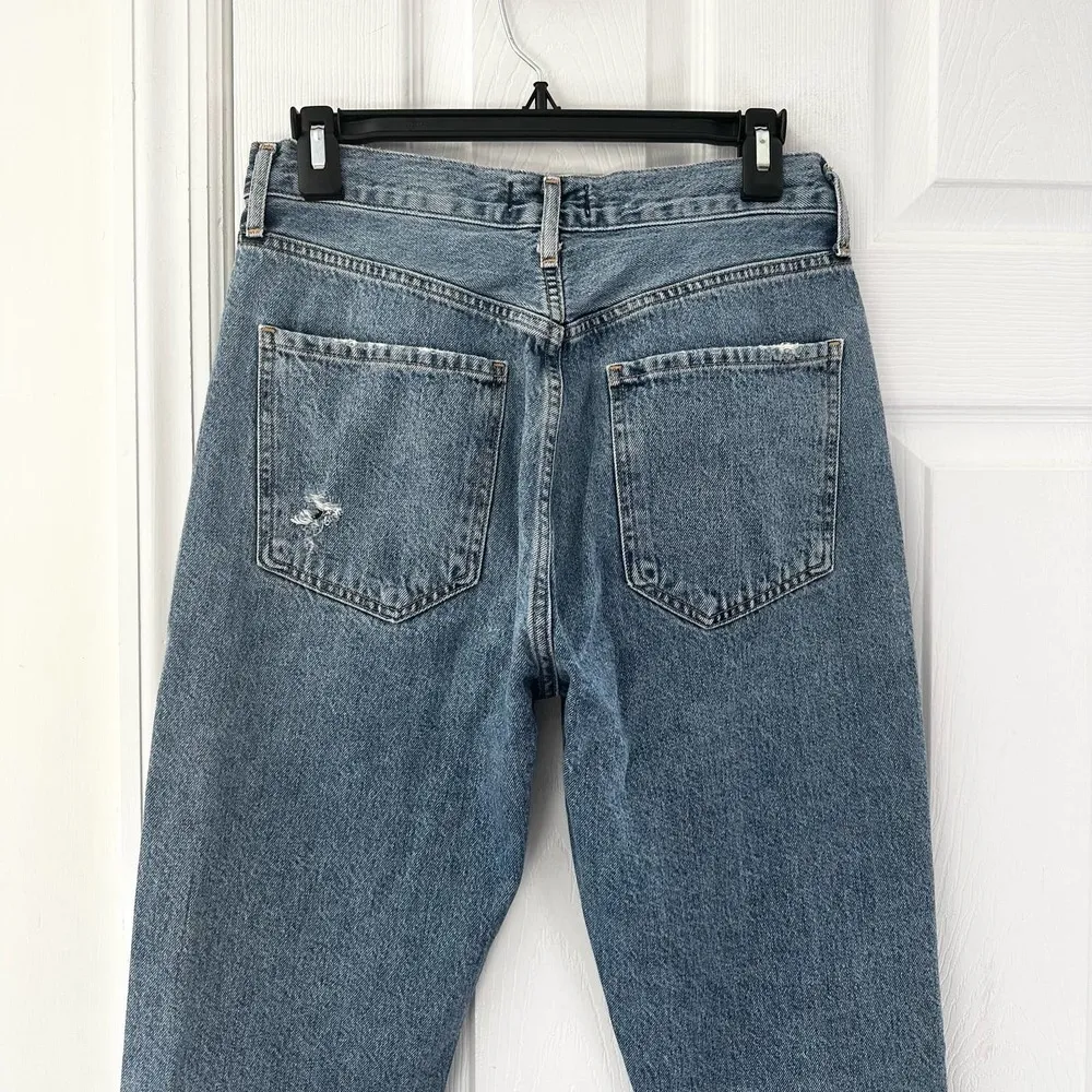 Riley High Rise Straight Crop Denim Jeans Button Fly In Frequency 27 - Image 15