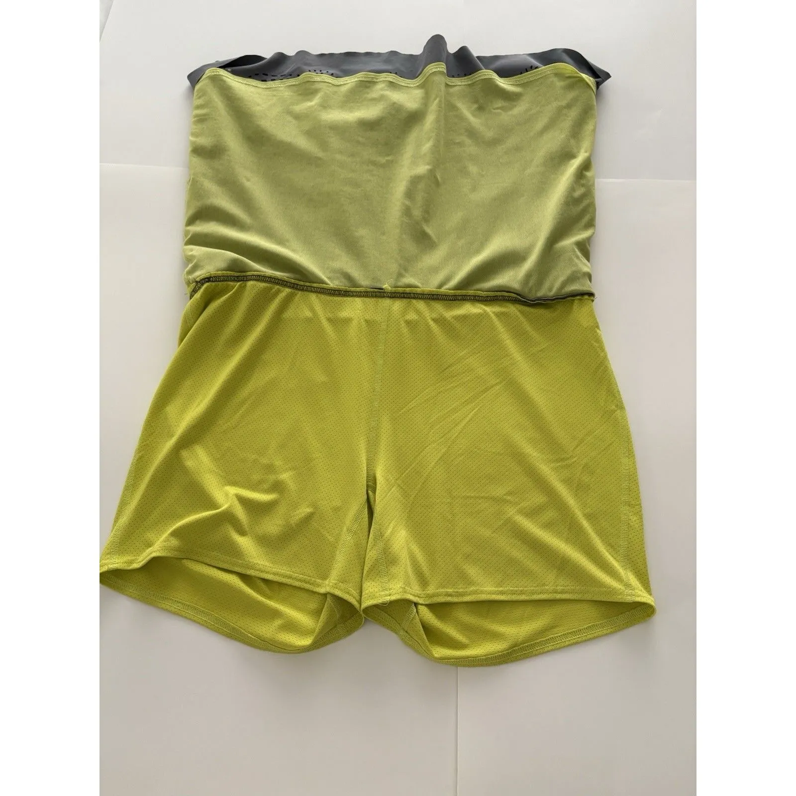 Title Nine Skort Skirt Size XL Gray Lime Perforated Stretch Pickleball Golf - Image 10