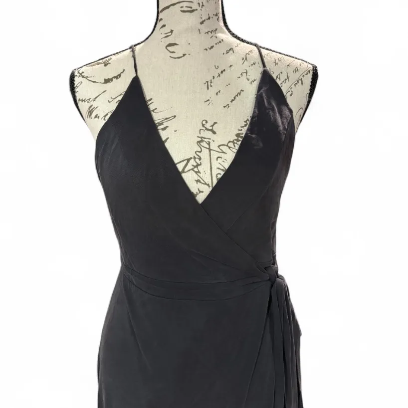 Silence + Noise Urban Outfitters Charcoal Gray Wrap Dress- Size Medium‎ - Image 3