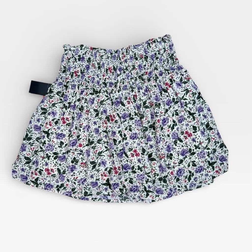 Celebrity Pink Mini Skirt Womens Size M White Purple Pink Floral Mini Casual - Image 2