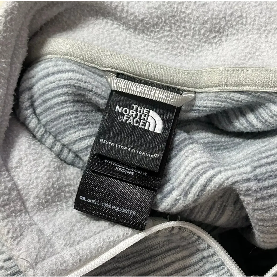 The North Face Glacier 1/4 Zip Mock Neck Medium Gray Fleece Pullover Jacket - Image 7