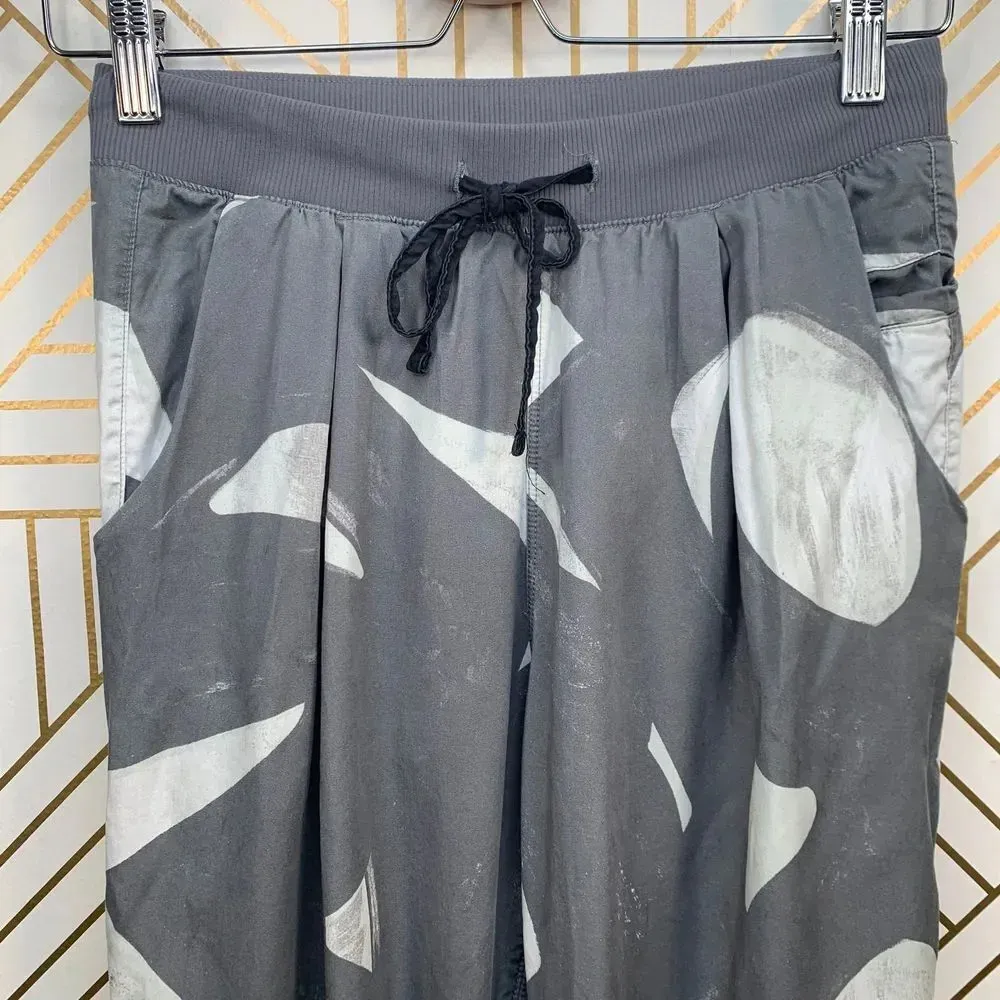 Lululemon‎ City Jogger Back Spin Stroke White Slate - Image 2