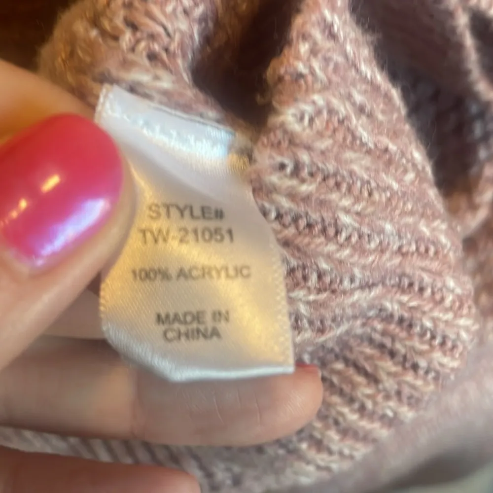 June & Jo size Medium pink turtleneck sweater - Image 6