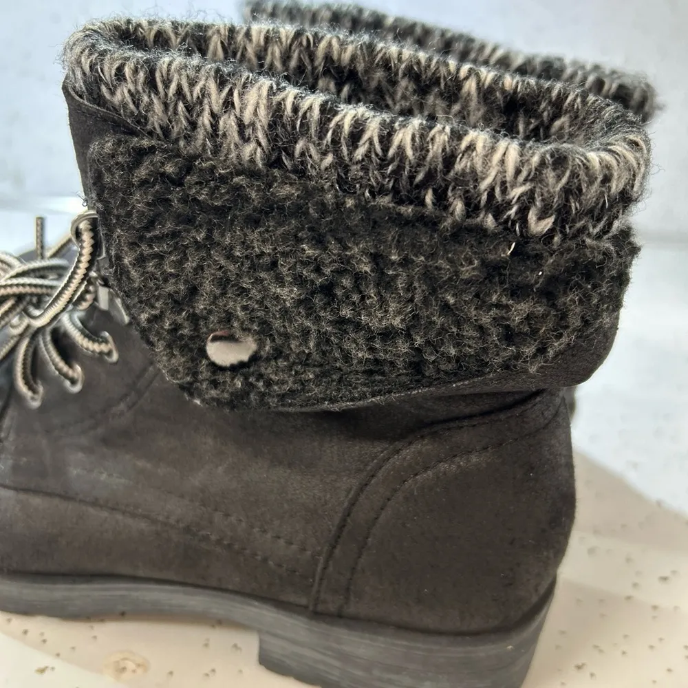 White mountain women’s Sandro leather closed toe ankle boots size 7.5‎ black - Image 3