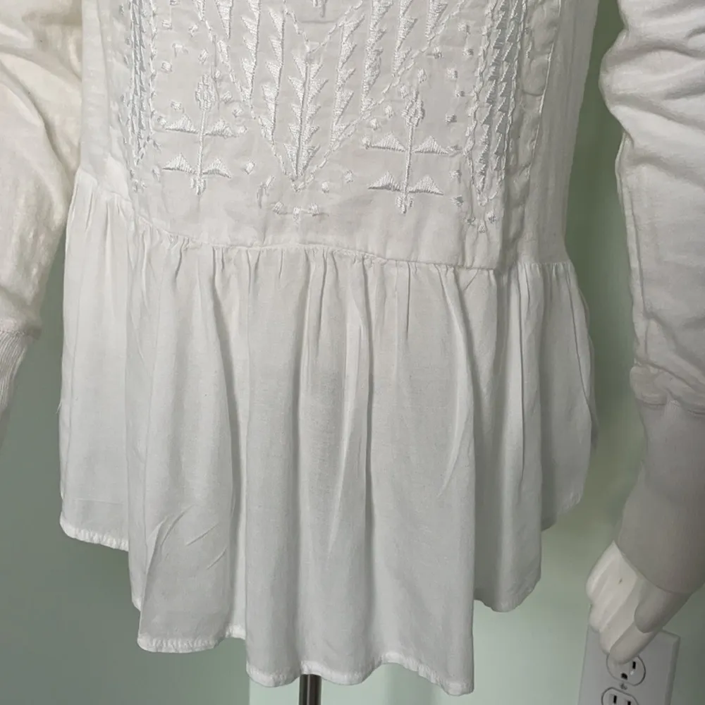 Free People white long sleeve embroidered shirt - Image 3