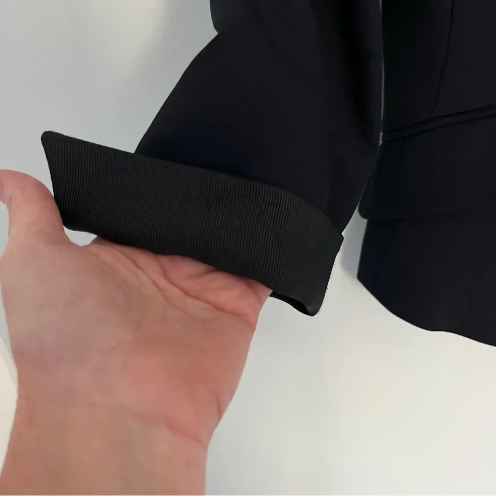 Armani Collezioni Vintage Blazer Single Button Women's Size 2. Stunning! - Image 8