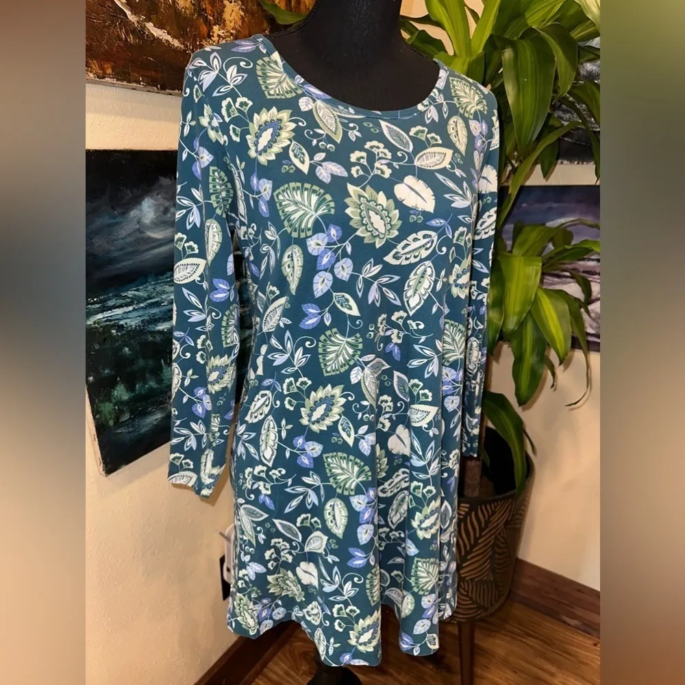 EUC - LEND’S END - DRESS PETITE SHORT SLEEVE ROUND NECK SZ S/P - Image 4