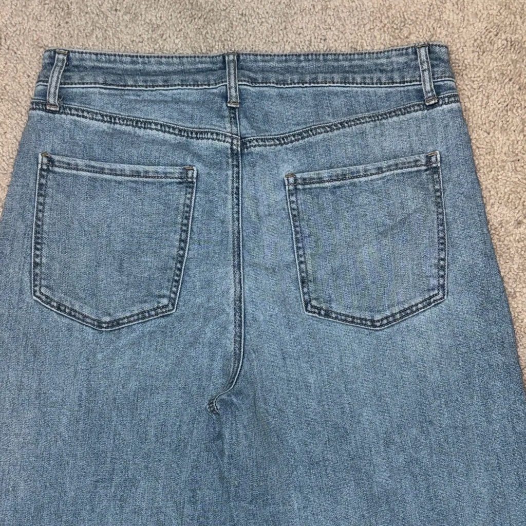 Chico's High Rise Wide Leg Stretch Classic Fit Denim Jeans Women's 10 - Image 4