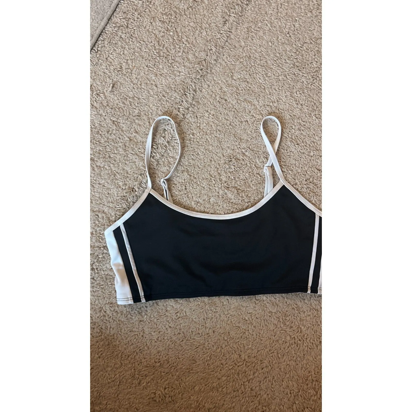 Alo Yoga Airlift Car Club sports bra - Image 3