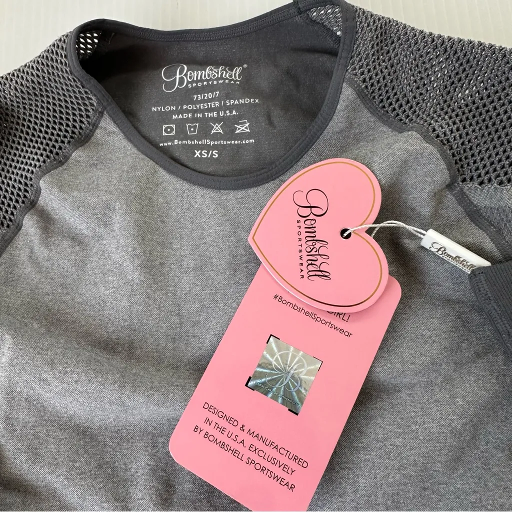 Bombshell Sportswear Elite Seamless Pullover Top, XS/S - Image 7