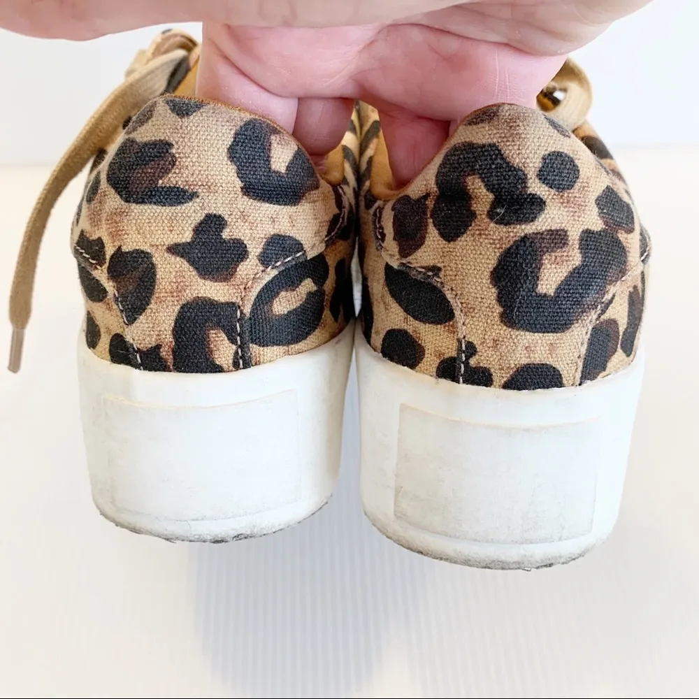 Steve Madden Platform Leopard Sneakers Size 6.5 - Image 7