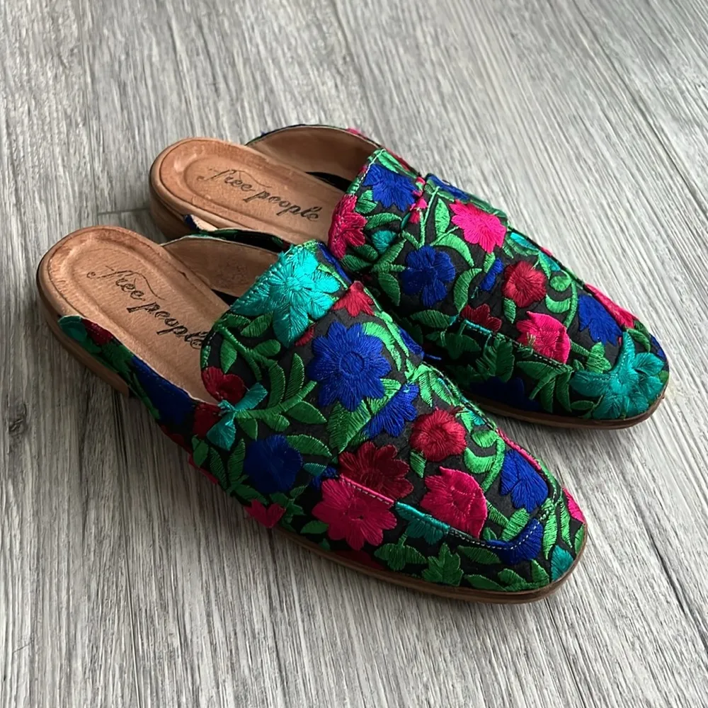 Free People Brocade At Ease Loafer Size 38 - Image 2
