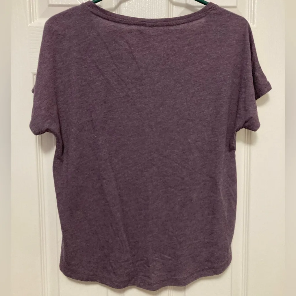 Hard Rock Heather Purple San Jose, Costa Rica Gold Graphic Short Sleeve Shirt - Image 4