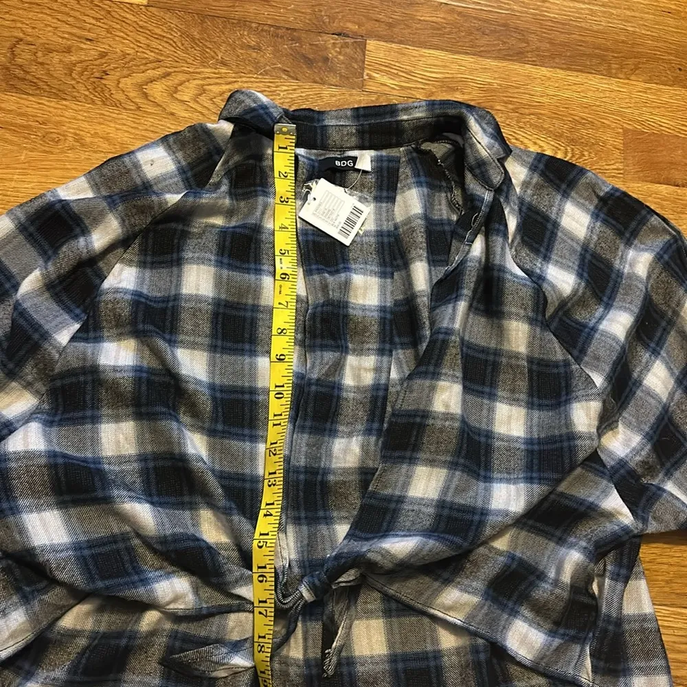 BDG Urban Outfitters Womens Medium New Blue Tie Front Festival Flannel Shirt Top - Image 6