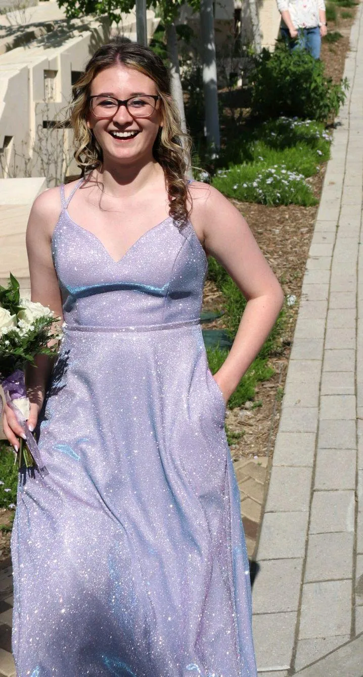 Prom Dress / Formal Wear - Image 3