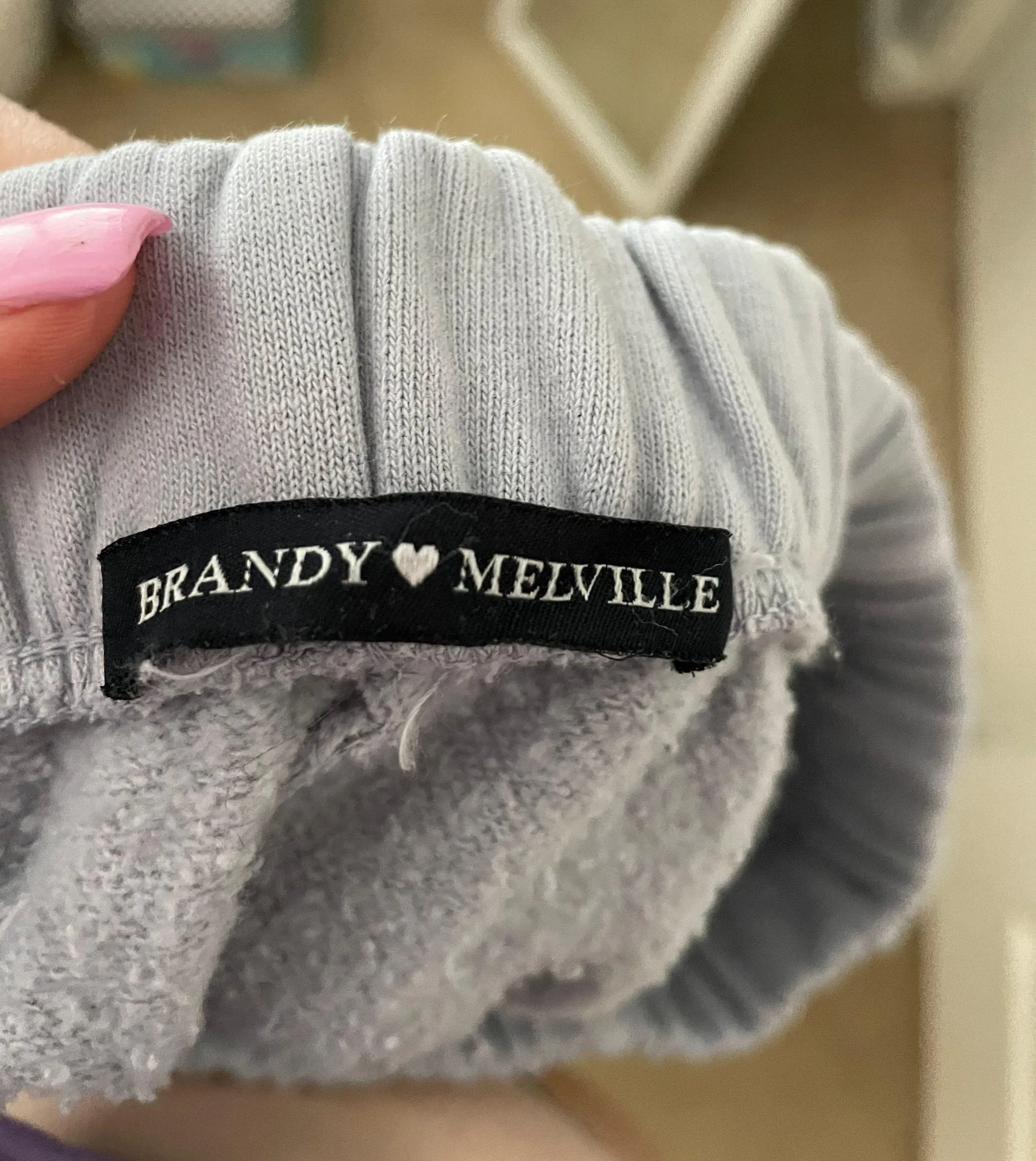 Brandy Melville New York Sweatpants - Image 4