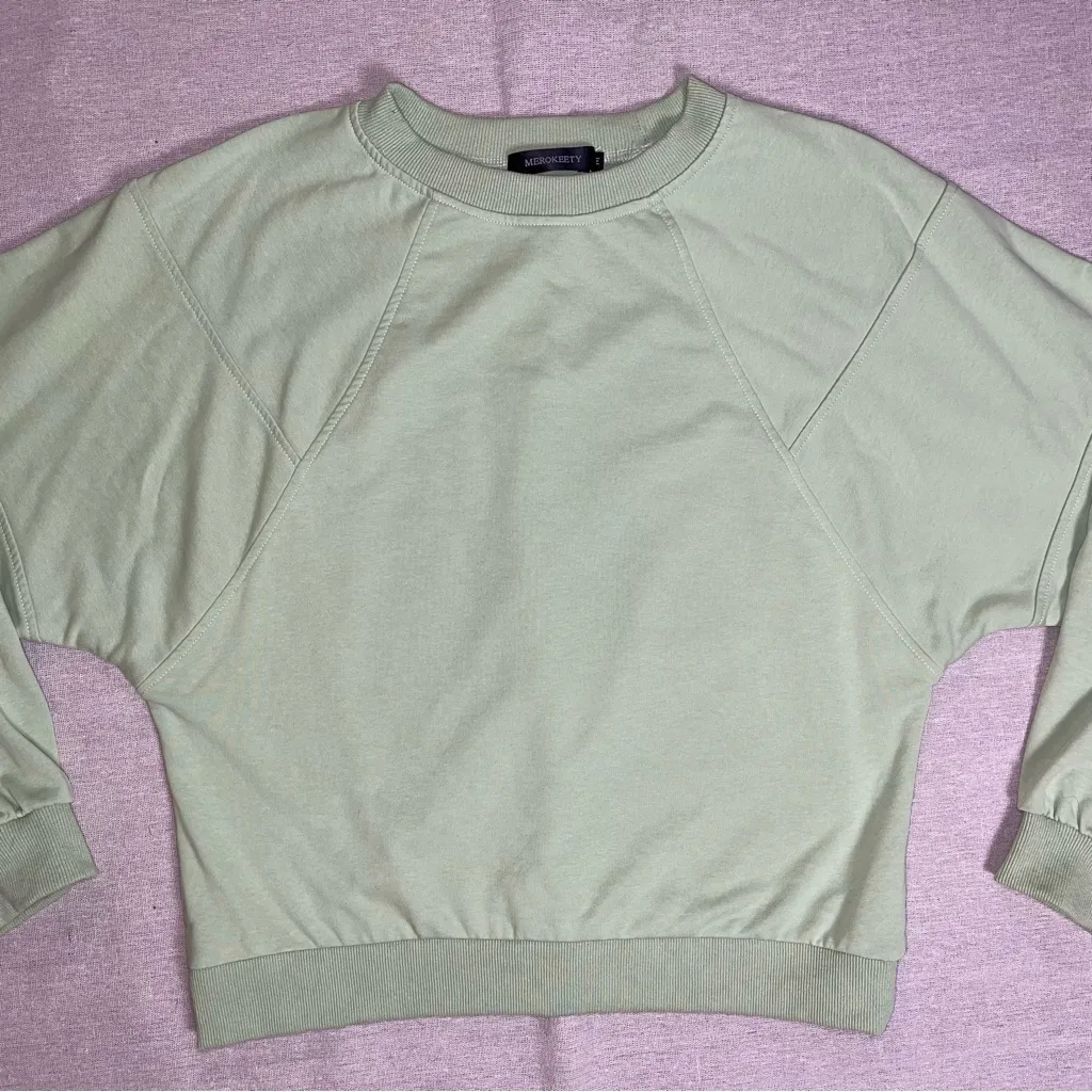 Merokeety | Pastel Lime Green Cropped Sweatshirt | Medium - Image 3