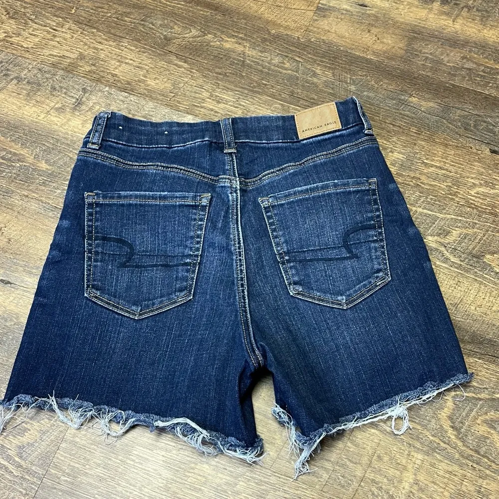 American Eagle Next Level Stretch Curvy Hi Rise Shortie Jean Shorts Sz 4 Distres - Image 5