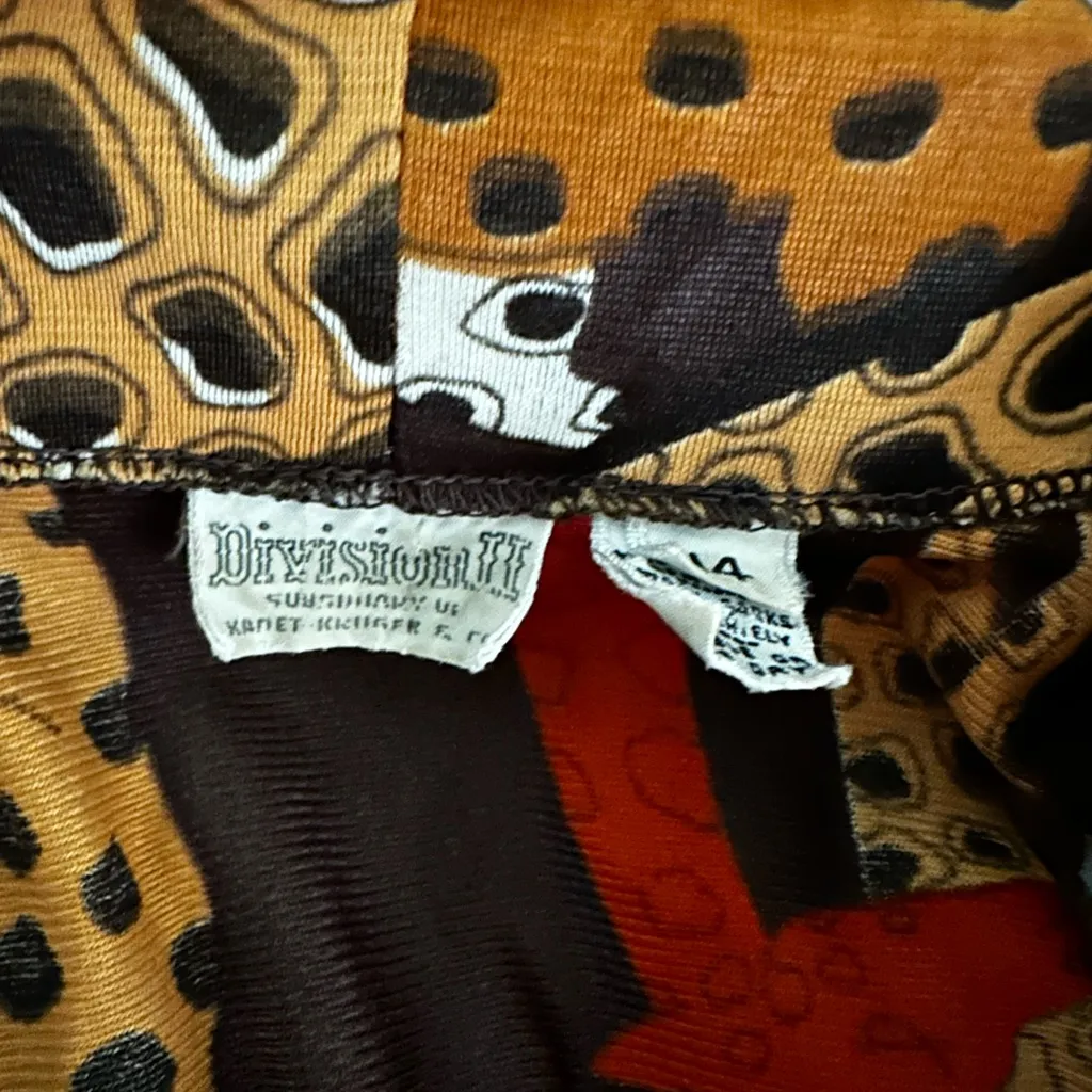 Vintage 70s Animal Print Button Up Shirt Giraffe Blouse Silky Artsy Abstract Brown Size M - Image 9